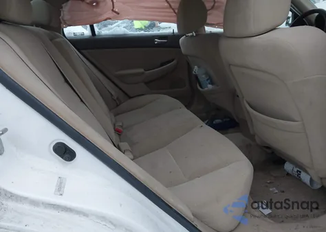 2006 Honda Accord 2.4 Se z USA, uszkodzony, nr VIN 1HGCM56336A021753